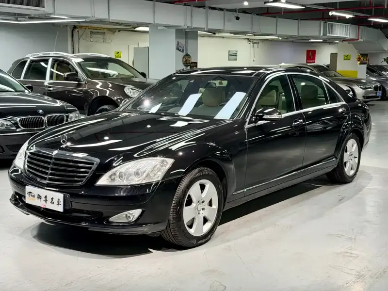 Mercedes-Benz S-Class, 2008