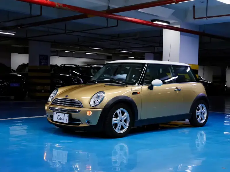 MINI Mini, 2006