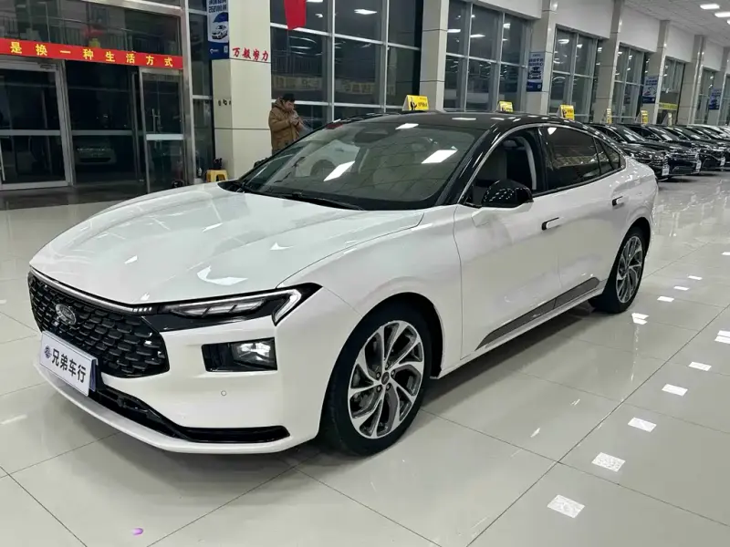 Ford Mondeo, 2022
