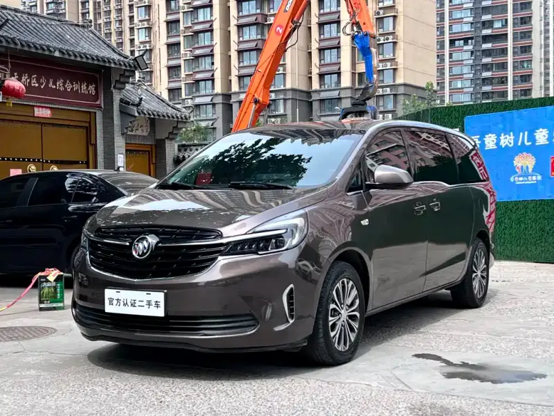 Buick GL8, 2022