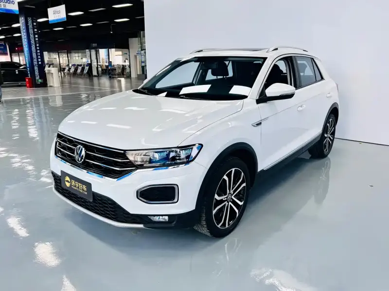 Volkswagen T-Roc, 2022