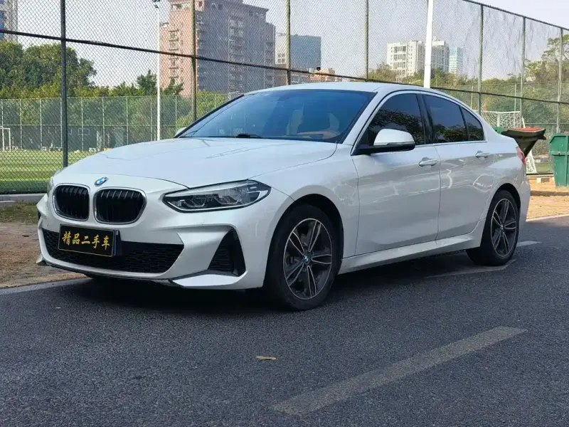 BMW 1 Series, 2021