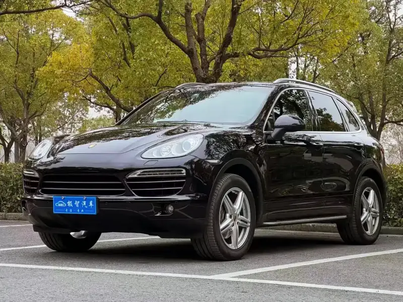 Porsche Cayenne, 2013