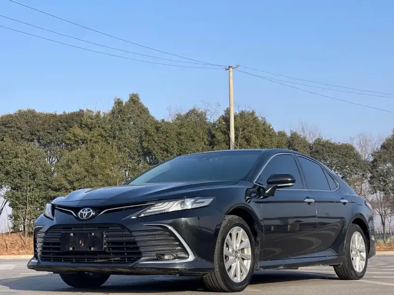 Toyota Camry, 2023