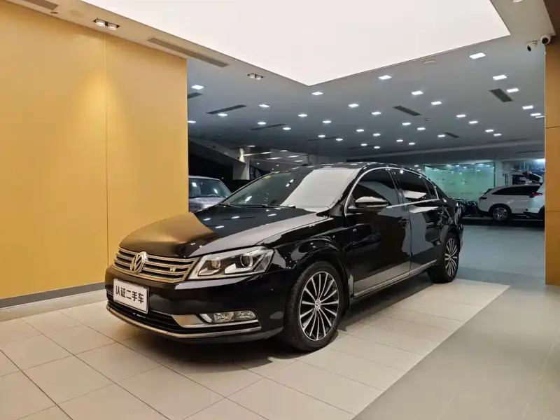 Volkswagen Magotan, 2013