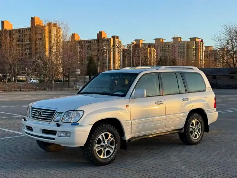 Lexus LX, 2007
