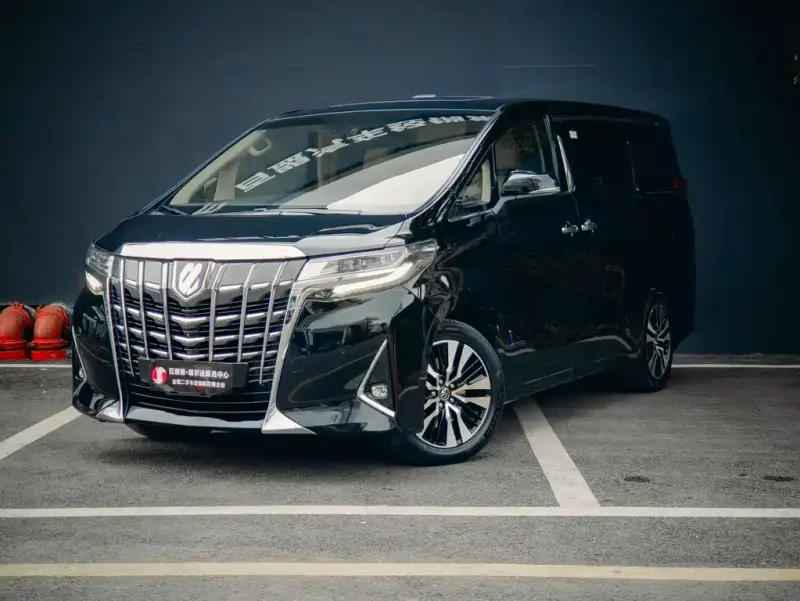 Toyota Alphard, 2018