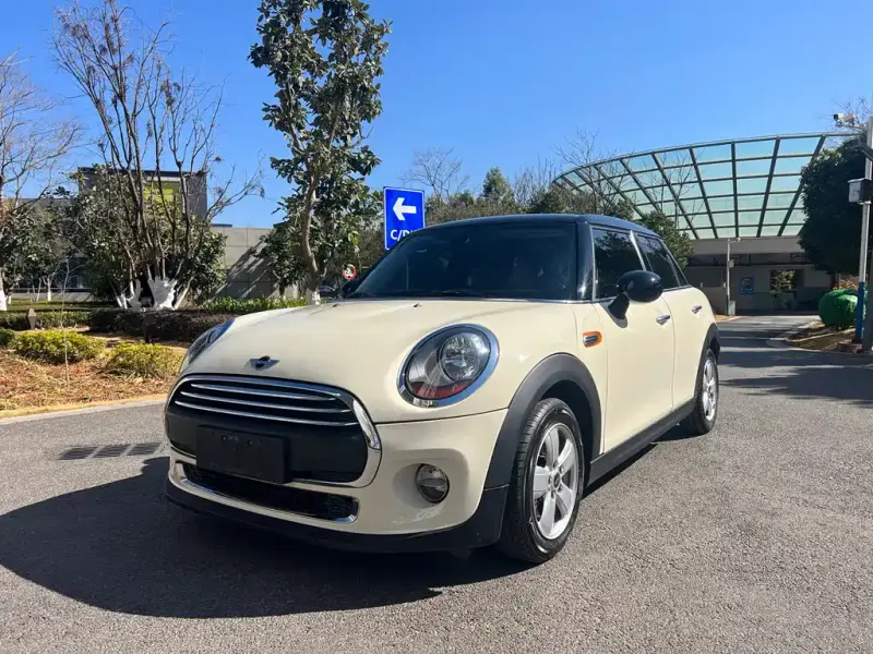 MINI Mini, 2018