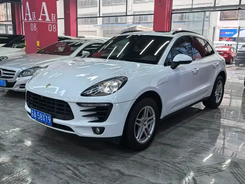 Porsche Macan, 2018