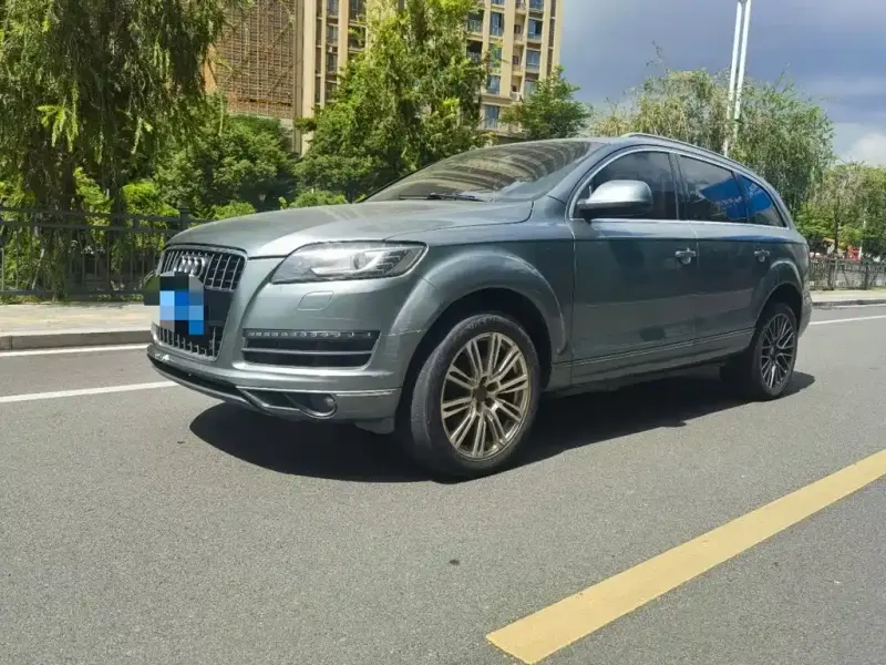 Audi Q7, 2010