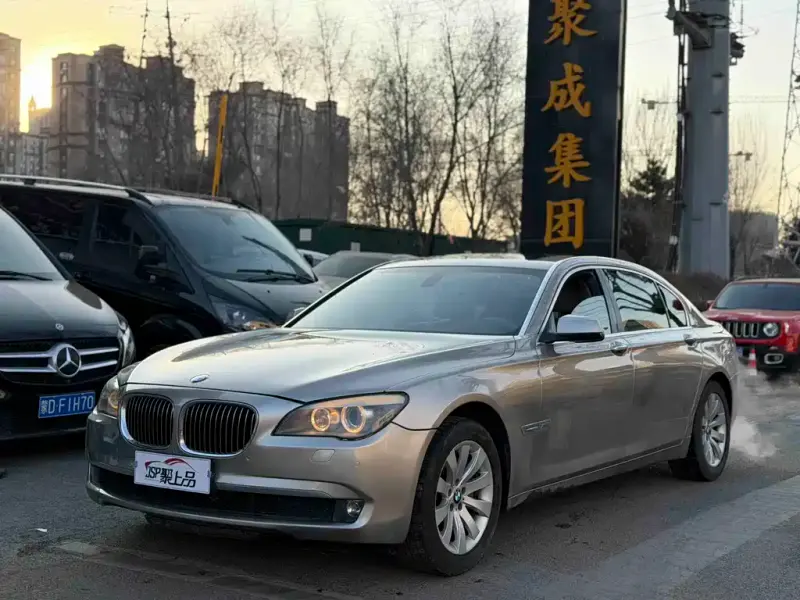 BMW 7 Series, 2011