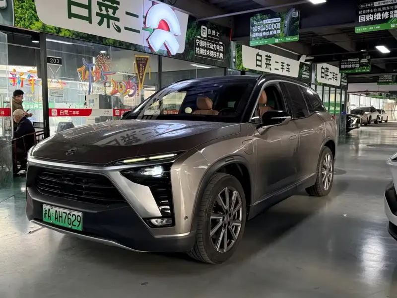 NIO ES8, 2022