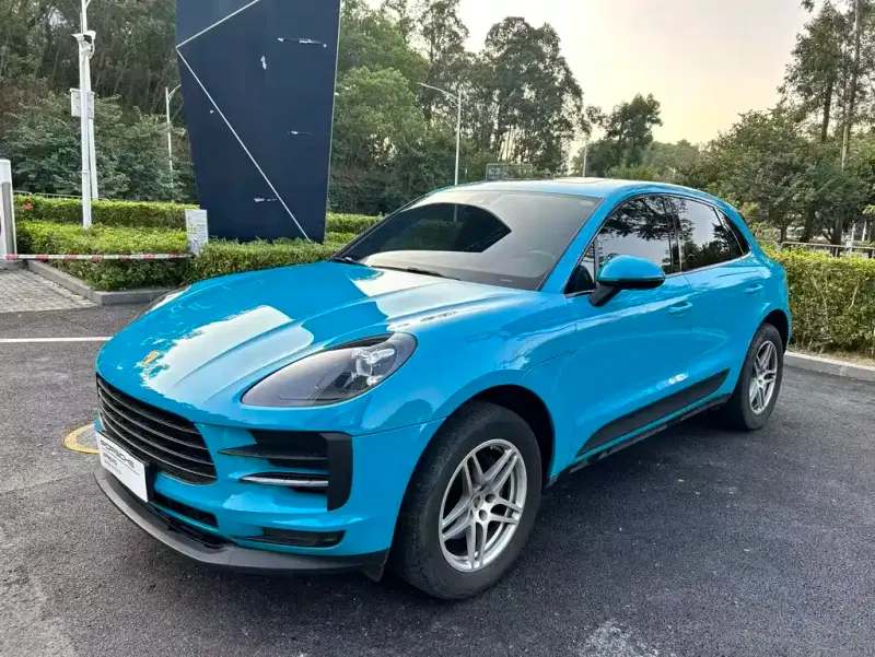 Porsche Macan, 2021