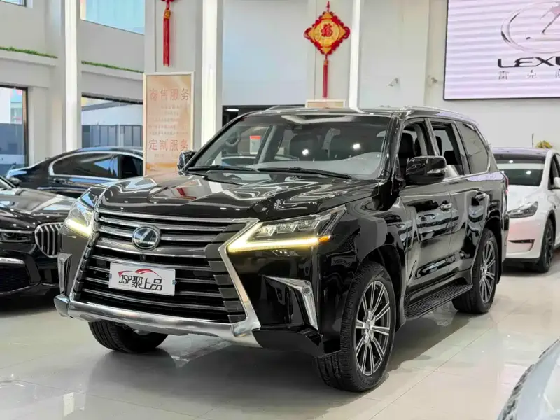 Lexus LX, 2017