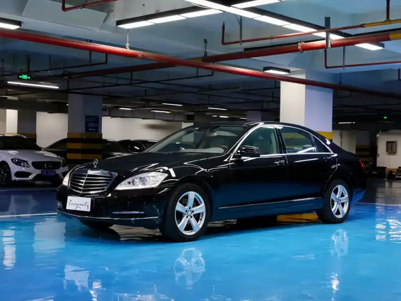 Mercedes-Benz S-Class, 2010
