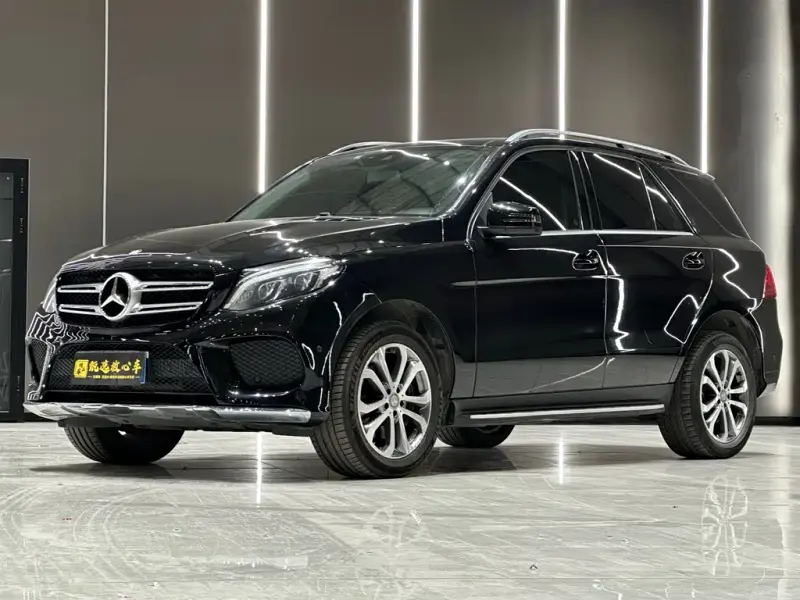 Mercedes-Benz GLE, 2016