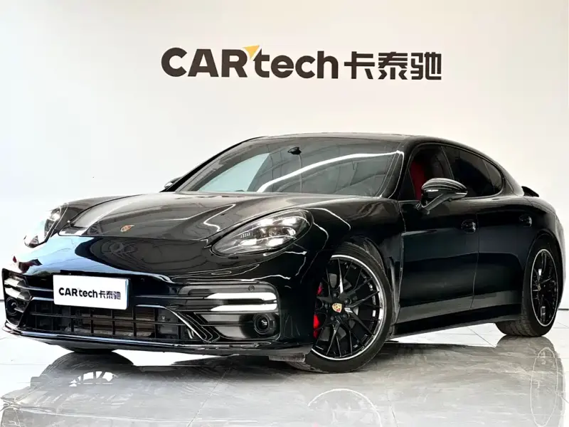 Porsche Panamera, 2012