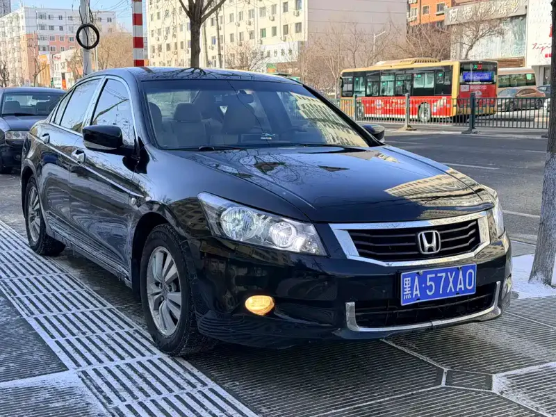 Honda Accord, 2010
