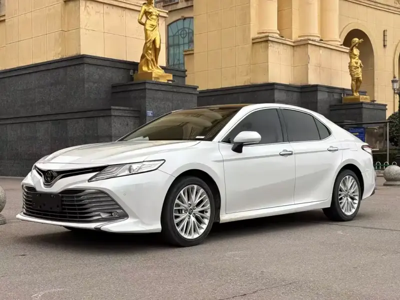 Toyota Camry, 2019