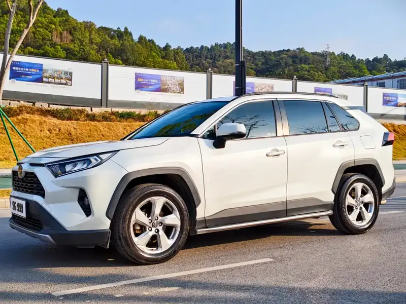 Toyota RAV4, 2020