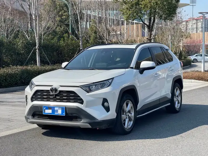 Toyota RAV4, 2021