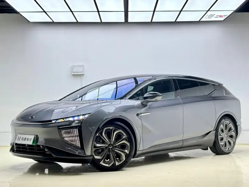 HiPhi X, 2022