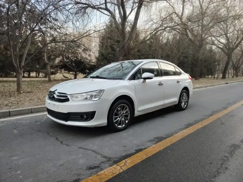 Citroen C-Quatre, 2015