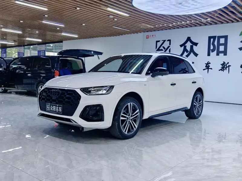 Audi Q5L, 2023