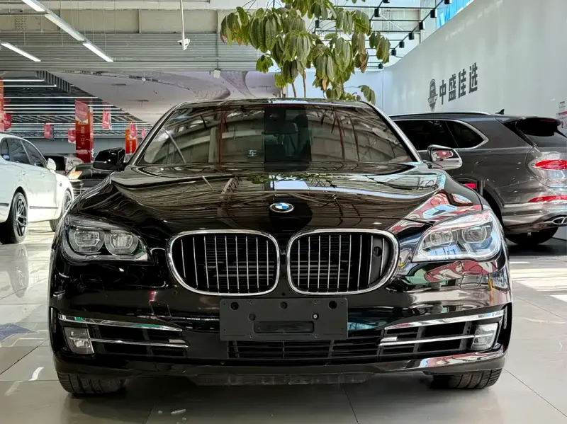 BMW 7 Series, 2014