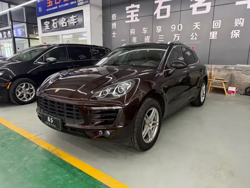 Porsche Macan, 2016