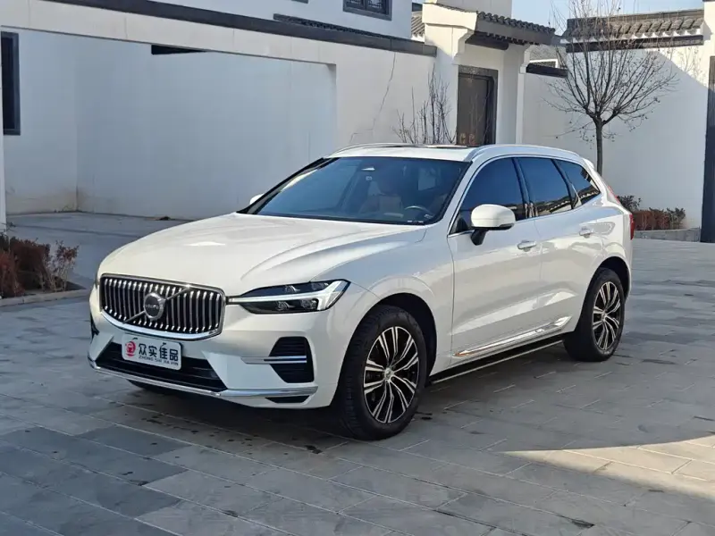 Volvo XC60, 2022