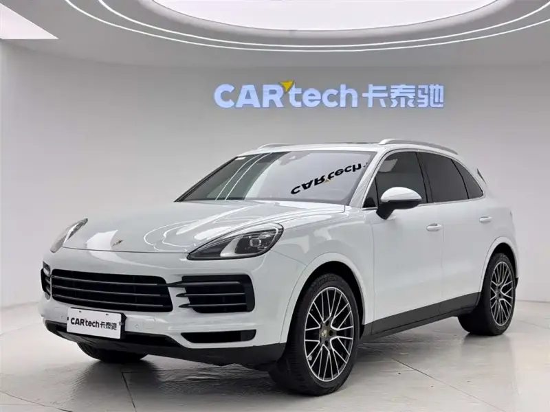 Porsche Cayenne, 2020