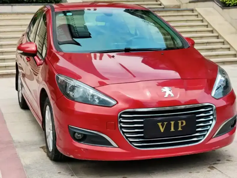 Peugeot 308, 2015