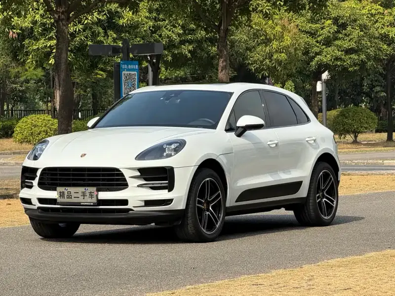 Porsche Macan, 2021