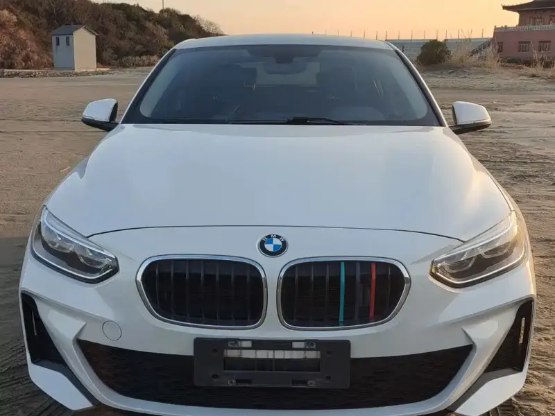 BMW 1 Series, 2021