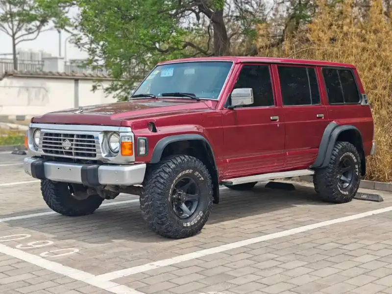 Nissan Patrol, 2002
