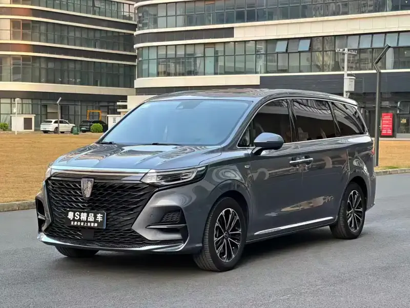 Roewe iMAX8, 2021