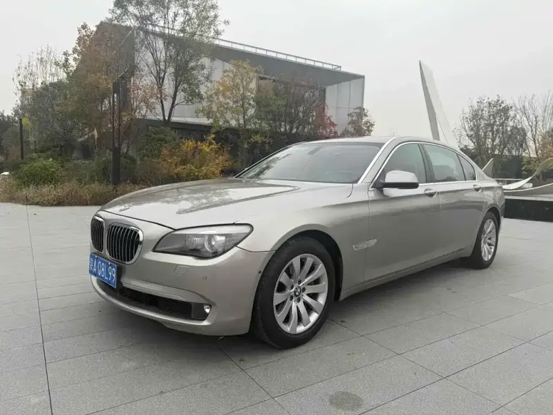 BMW 7 Series, 2013