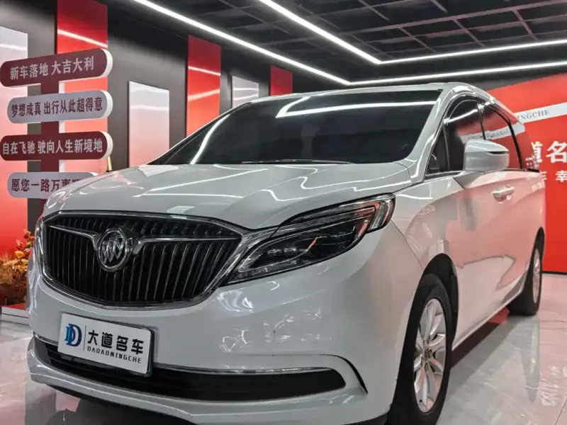 Buick GL8, 2019