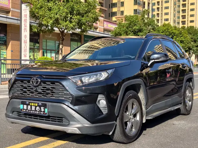 Toyota RAV4, 2022
