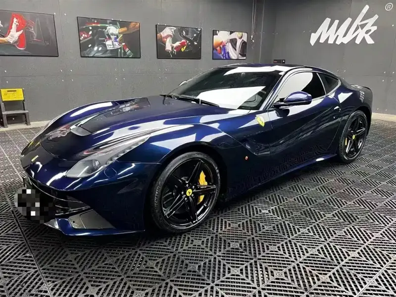 Ferrari F12berlinetta, 2014