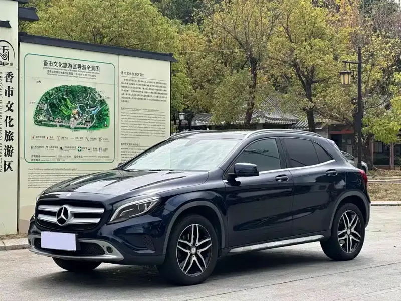 Mercedes-Benz GLA, 2016