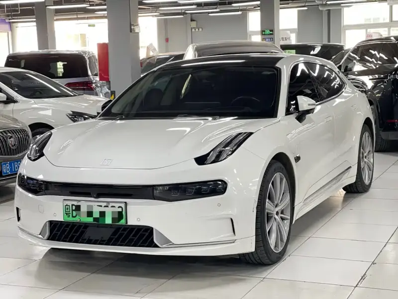 Zeekr 001, 2023