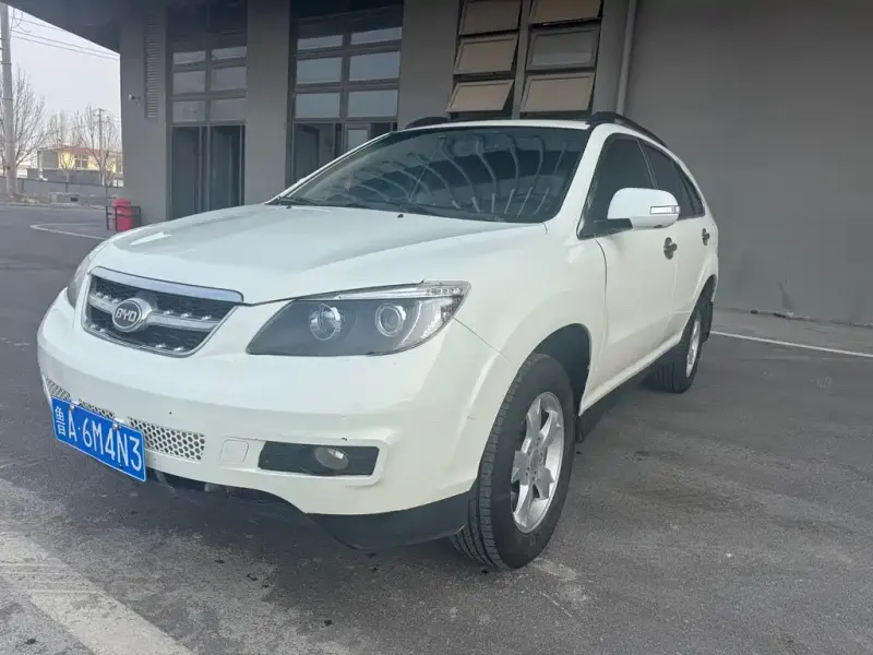 BYD S6, 2015