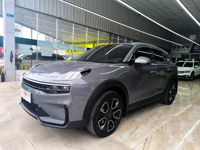 Lynk & Co 06, 2023
