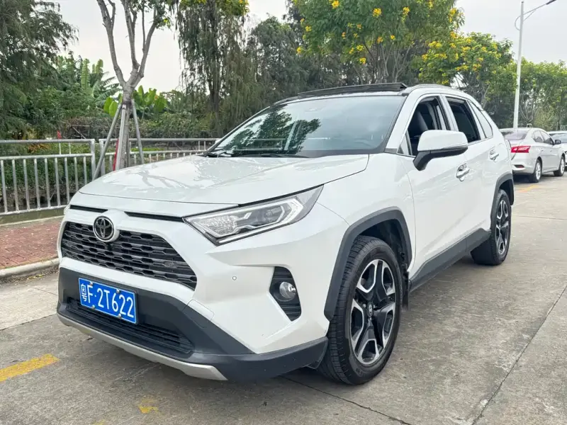 Toyota RAV4, 2021