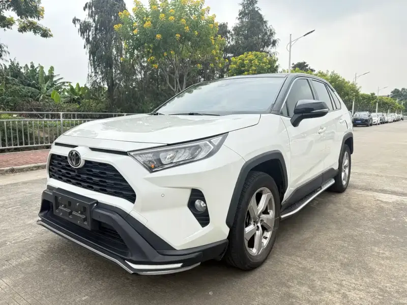 Toyota RAV4, 2021