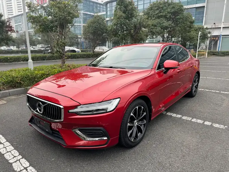 Volvo S60, 2021