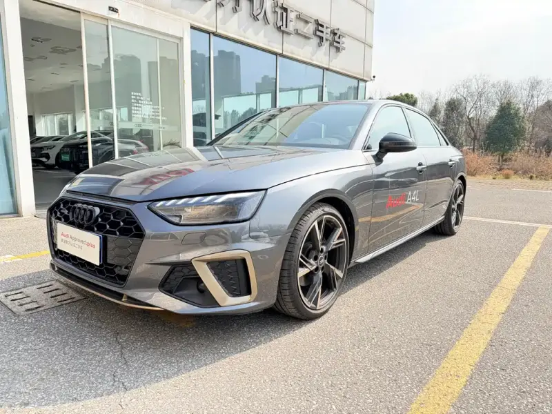 Audi A4L, 2024