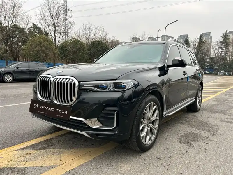 BMW X7, 2021